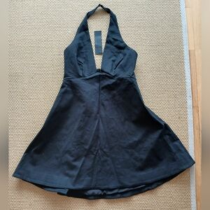 Nwt. Black halter neck full skirt dress back zip